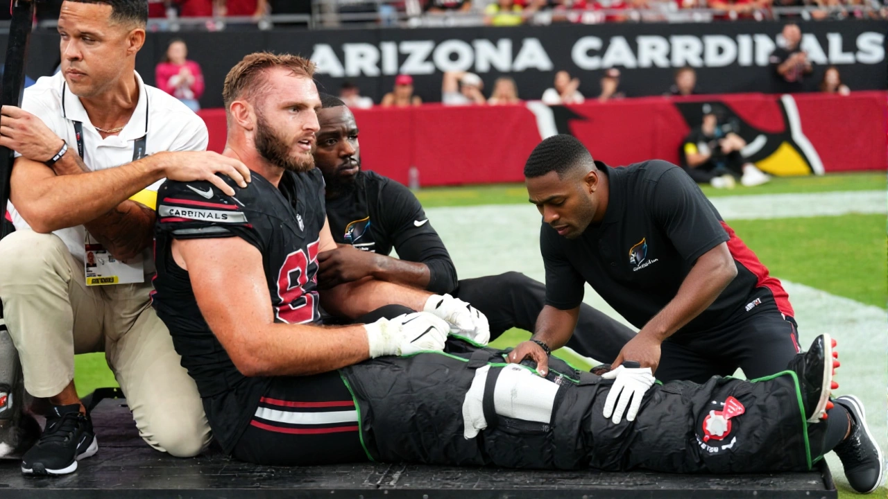 Cardinals TE Tip Reiman Carted Off with Ankle Injury vs. Titans